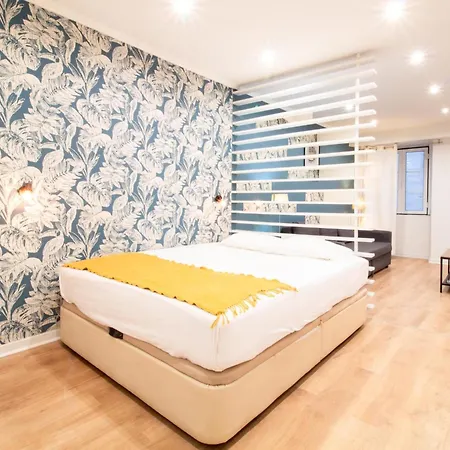 아파트 Madalena First Floor - Lovely In Baixa 리스본