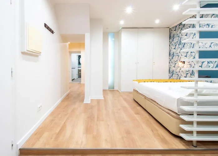 Διαμέρισμα Madalena First Floor *