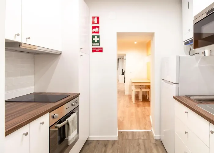 Madalena First Floor * Lisboa